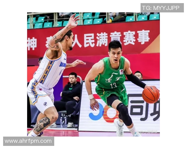 CBA精彩对决山东队迎战深圳队直播盛况全程回顾